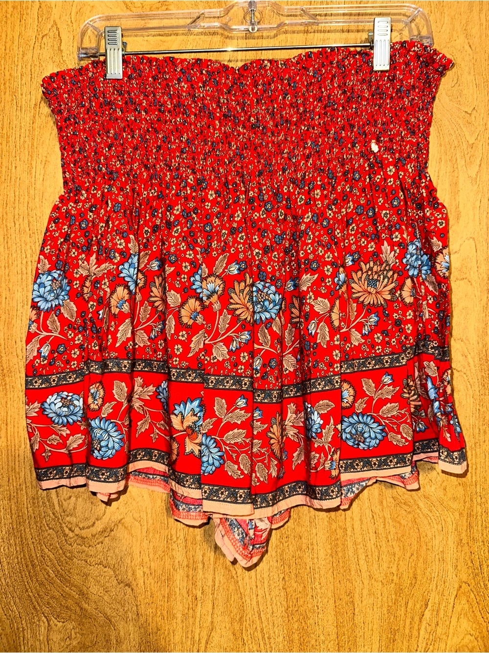 NATURAL LIFE Red Floral Smocked Shorts with Blue Accents